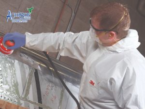 Sử dụng khẩu trang chống mùi hóa chất độc hại thường xuyên để bảo vệ hệ hô hấp toàn diện