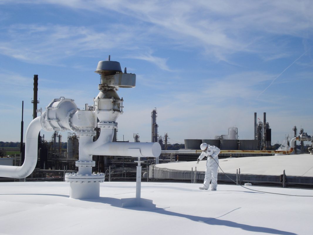 Ứng dụng sơn giảm nhiệt trên mái